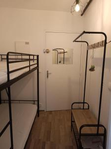 Appartements Charmant studio avec balcon, 1 piece, 4 personnes : photos des chambres