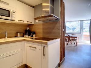 Confortable duplex 5 pers · Pied des pistes · Balcon - FR-1-344-853