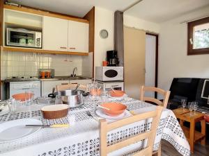 Appartement confort, 5 pers, WiFi, proche pistes, balcon - FR-1-344-916