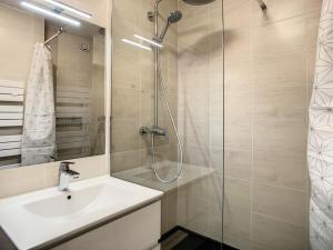 Appartement rénové aux Menuires, 4 pers, proche pistes - FR-1-344-958