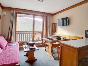 Appartement 2 pièces, départ ski, balcon, 4 pers - FR-1-344-988