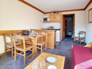 Appartement 2 pièces, ski aux pieds, balcon Sud, 4 pers. - FR-1-344-998