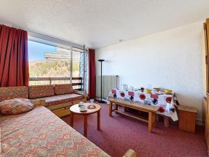 Appartement cosy 4 pers. avec balcon aux pieds des pistes - FR-1-344-1044