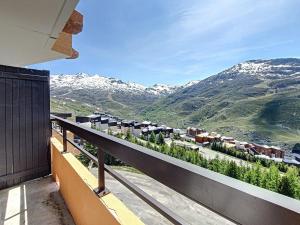 Studio confortable proche des pistes avec balcon et cuisine équipée - FR-1-344-1043