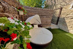 Appartements Paradise Love In Provence - loft en pierres - spa privatif : photos des chambres