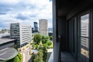 Golden ApartmentsSok74