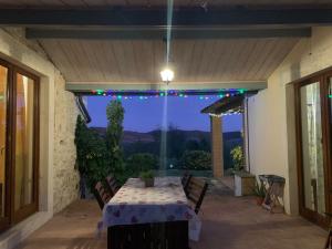 Il Nido del Falco nelle Antiche Mura