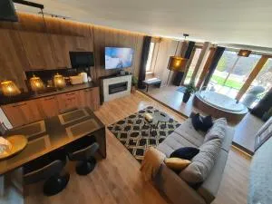 Meru Minivilla - Sînnicolau Mare