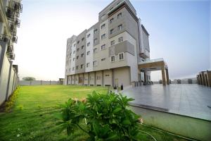 The Sky Imperial - Shahi Hotels & Resort