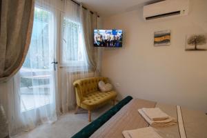 Wellness Studio DOr - Exclusive NEW apartment With whirlpool, sauna, sunny terrace, private parking