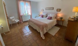 B&B / Chambres d'hotes La ferme de gigognan : photos des chambres