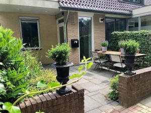 HOLTINGERHUYS Uffelte- Giethoorn! Tegen betaling Wellness!!!