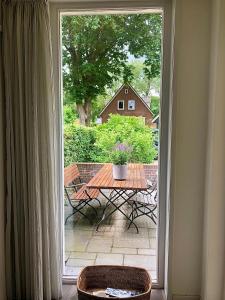 HOLTINGERHUYS Uffelte- Giethoorn! Tegen betaling Wellness!!!