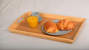 Appartements Dominici 2- CahorsCityStay- Parking Wifi Netflix : photos des chambres