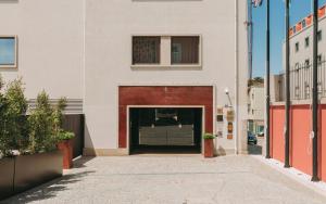 336 Rua da Restauração, União de Freguesias do Centro, 4050-506 Porto, Portugal.