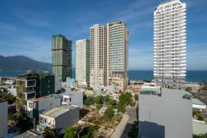 HH Residence - Serviced Apartment