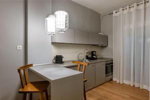 ΟΜΟΡΦΟ ΔΙΑΜΕΡΙΣΜΑ ΣΤΟ ΚΕΝΤΡΟ ΤΗΣ ΘΕΣΣΑΛΟΝΙΚΗΣ