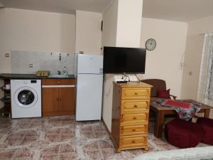 Kamelya Guest Studio