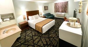 Knights Inn Paxinos Elysburg