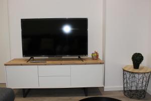 Appartements L'instant T 4* Balneo, Sauna et Parking Prive : photos des chambres