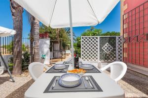 Villa Aurora by BarbarHouse