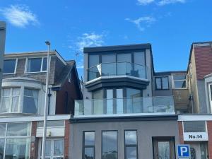 Willshaw Suites for families over 25 only