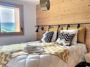 Chalet de luxe avec accès pistes, sauna et jacuzzi - FR-1-344-744