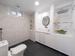 Up the stairs renovated apartment with sea view