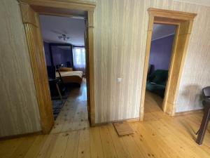 Isolated second floor for rent with separate kitchen and bathroom