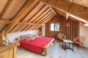 Maisons de vacances GITE COSTE BELLE : photos des chambres