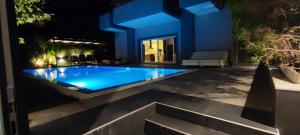 Unique Villa Melia Lagonisi