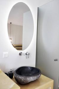 Casa Valeri II - Stylish Cycladic Studio in Naxos Town