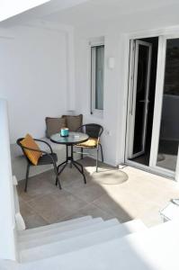 Casa Valeri II - Stylish Cycladic Studio in Naxos Town
