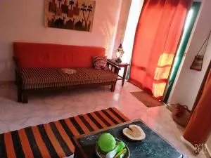 2 bedroom challet with private garden at Riviera beach resort Ras Sudr,Families only - 拉斯马塔尔玛
