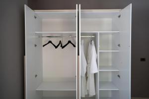 Evergreen Pines Apartment