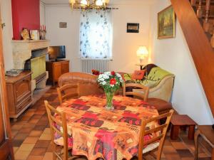 Maisons de vacances Gite Montlouis-sur-Loire, 3 pieces, 4 personnes - FR-1-381-436 : photos des chambres