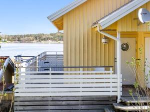 8 person holiday home in STRÖMSTAD-By Traum