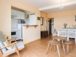 Appartements Appartement Saint-Jean-de-Monts, 3 pieces, 6 personnes - FR-1-323-262 : photos des chambres