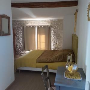 Maisons d'hotes Au Clos des Figues : Chambre Double