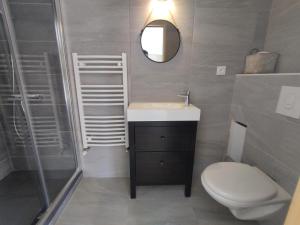 Maisons de vacances Conviviale - Longere Lumineuse - Charme & Nature : photos des chambres