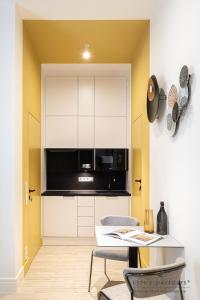 White Boat Studio Apartment GOLD