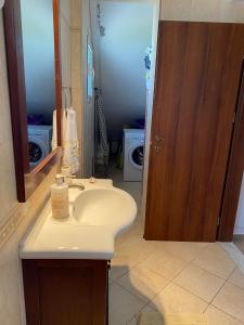 Kaya Sea Studios - Stegna Beach