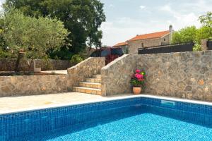 Holiday house IVA - Vrh, Krk