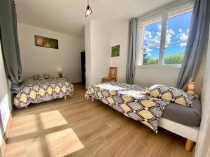 Maisons de vacances Gite Euphrasie piscine privee confort 3 etoiles : photos des chambres