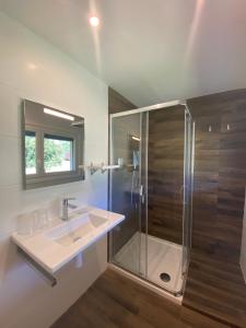 Hotels Hotel Le Chalet : photos des chambres