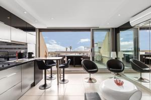 Red Coral Heliopolis naturiste