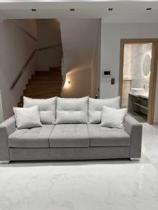 KONTIS Deluxe furnished apartment