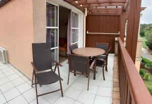 Cap Esterel 2 pièces Climatisé 4-5pers Piscines Parking Draps Wifi