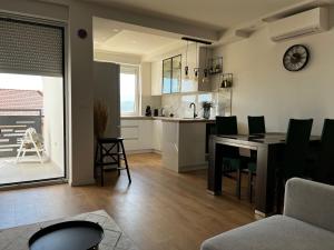 Central apartment/free parking/free wifi 
