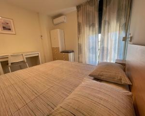 Luxe 4BR Apartment Split